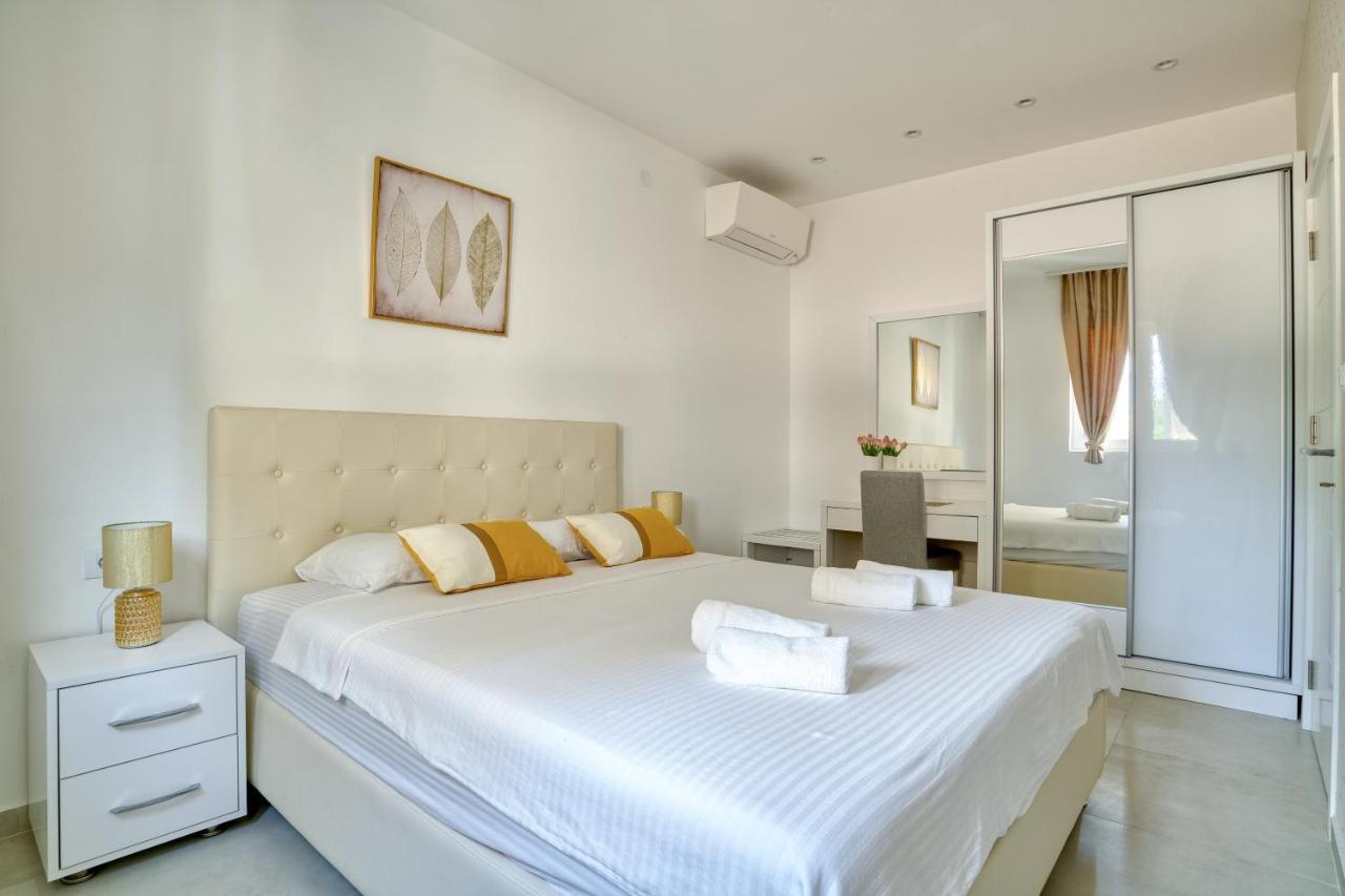 The Golden Luxury Apartments Κότορ Εξωτερικό φωτογραφία