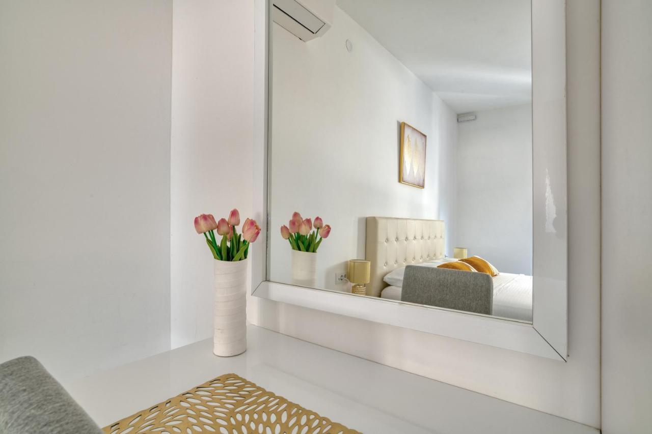 The Golden Luxury Apartments Κότορ Εξωτερικό φωτογραφία