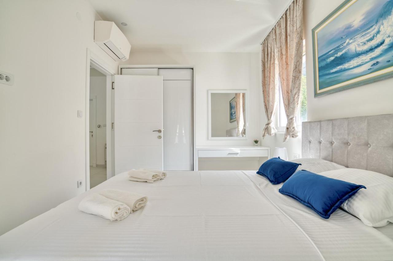 The Golden Luxury Apartments Κότορ Εξωτερικό φωτογραφία