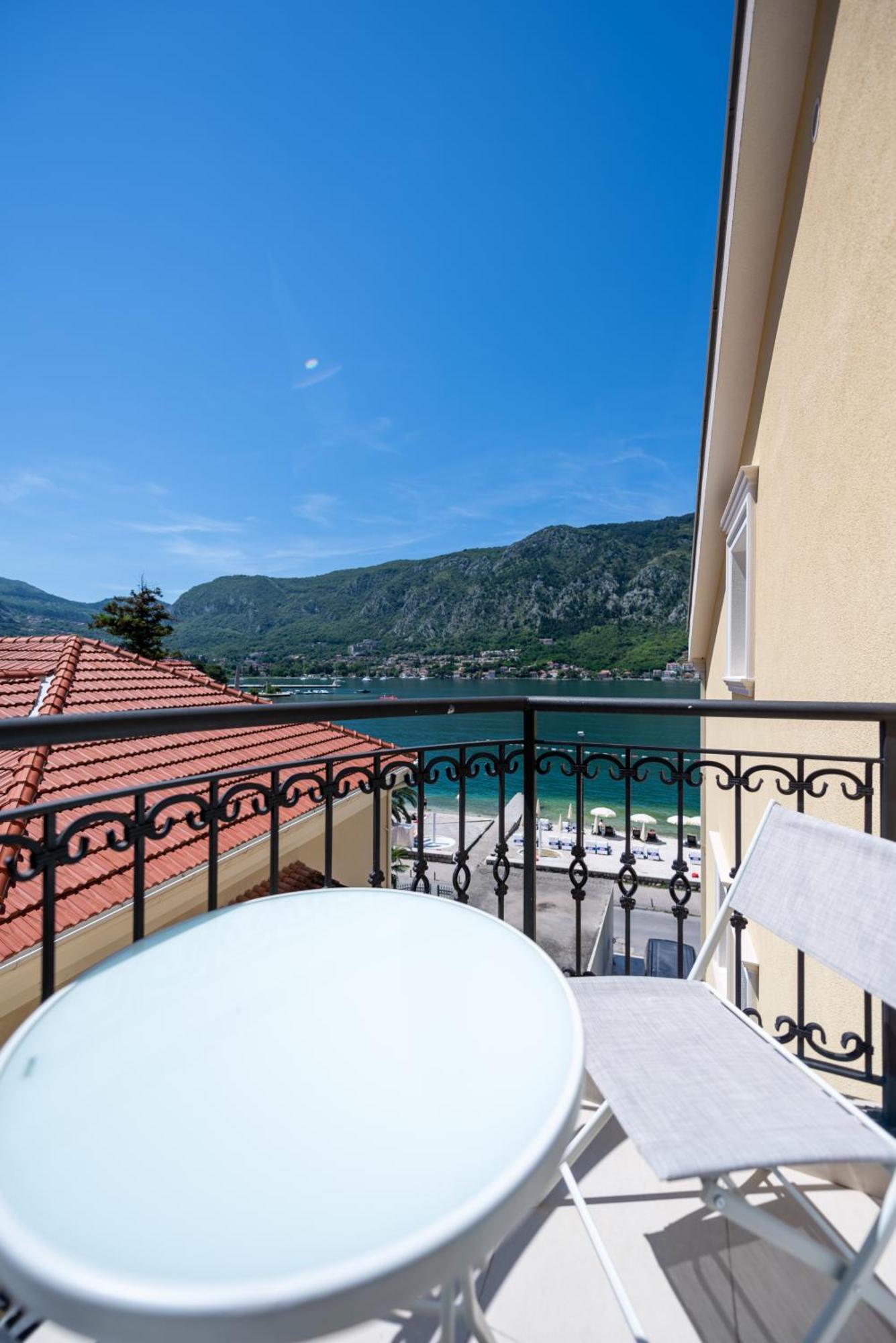 The Golden Luxury Apartments Κότορ Εξωτερικό φωτογραφία